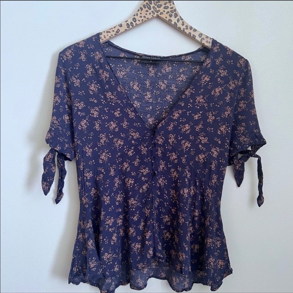 Dress Forum Tops - DRESS FORUM |Floral Button Tie Sleeve Blouse